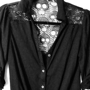 Bongo button down embroidered skull back
